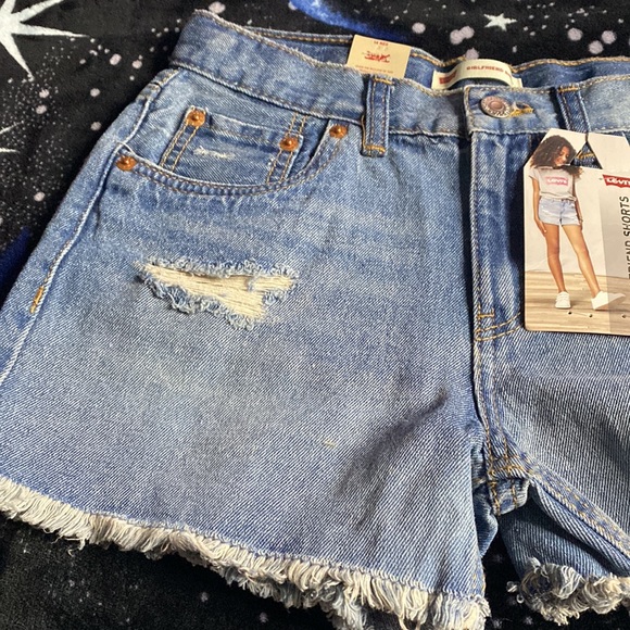 LEVI’S GIRLFRIEND SHORT size 14 regular #352 - Picture 5 of 10